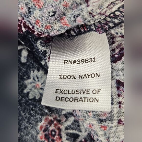 JOLT Womens Off the shoulder, blue with floral print blouse Size XXL Plus size. - Picture 4 of 6